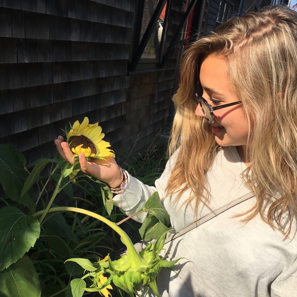 Meet your Posher, Nathania